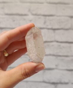 Quartzo Transparente em Ponta Bruta 3 a 4 cm