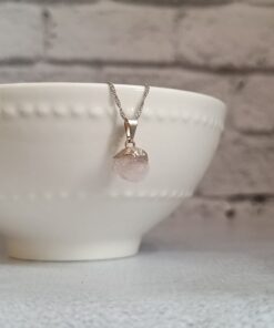 Pingente Prateado Quartzo Rosa Bruto