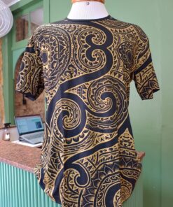 Camiseta Arabescos GG