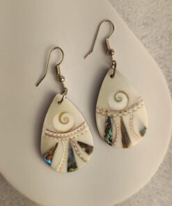 Brinco Prateado Abalone e Madrepérola