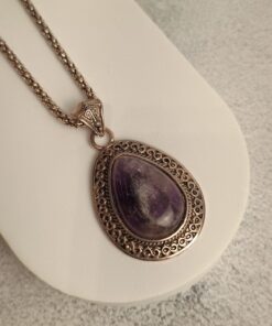 Colar de Metal Com Ametista