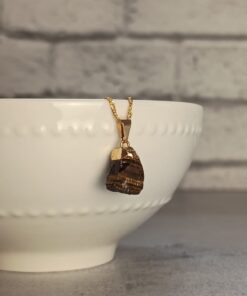 Pingente Dourado Olho de Tigre Bruto