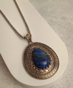 Colar de Metal Com Lápis Lazúli