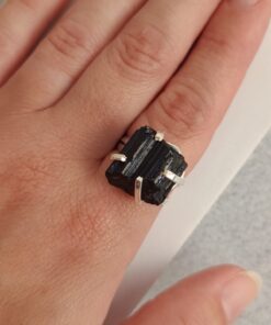 Anel Ajustável Prateado Turmalina Negra