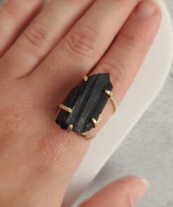 Anel Ajustável Dourado Turmalina Negra