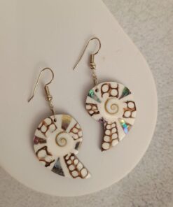 Brinco Prateado Abalone e Madrepérola