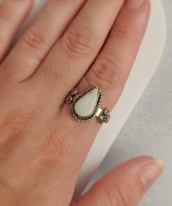 Anel Ajustável Prateado Alpaca Quartzo Branco