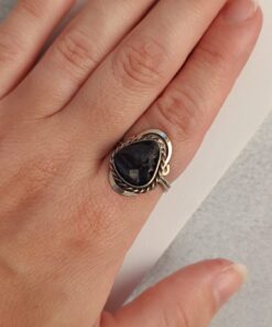Anel Ajustável Prateado Alpaca Turmalina Negra