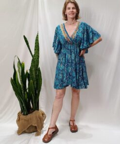 Vestido Indiano Curto Com Mangas