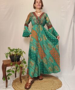 Vestido Indiano Poliéster Manga Longa Costas Fechadas