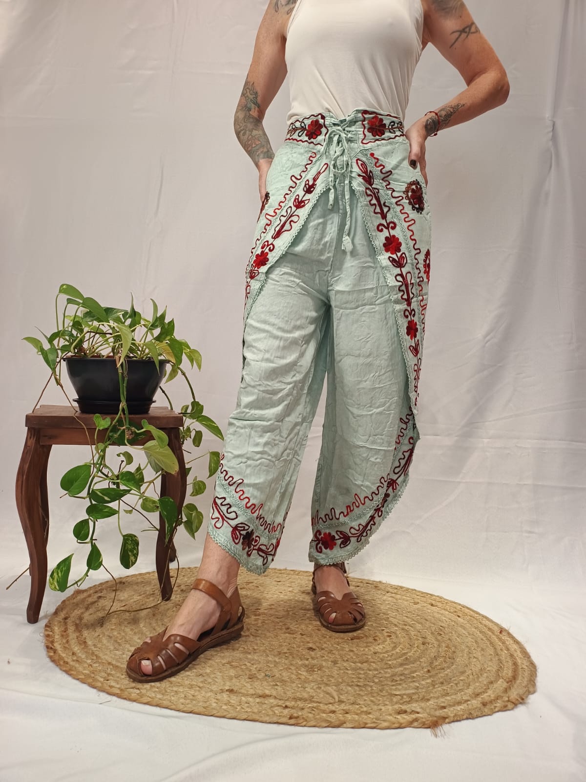 Calça Indiana Estonada Com Fenda