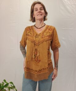 Bata Indiana Viscose Bordada M e G