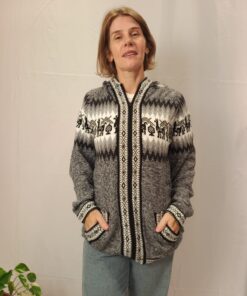 Agasalho Peruano Com Zíper, Capuz e Bolsos