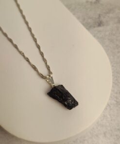Pingente Prateado Turmalina Negra