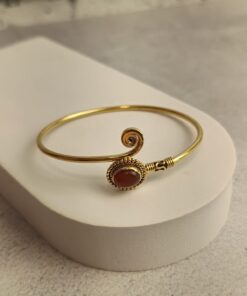 Pulseira Dourada Cornalina