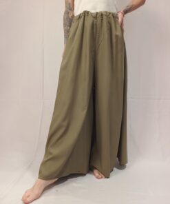 Calça Viscose Pantalona Lisa